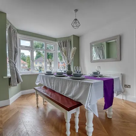 Team 4 Bedroom Free Parking Wifi Moseley Near Centre Nec Bhx * Birmingham